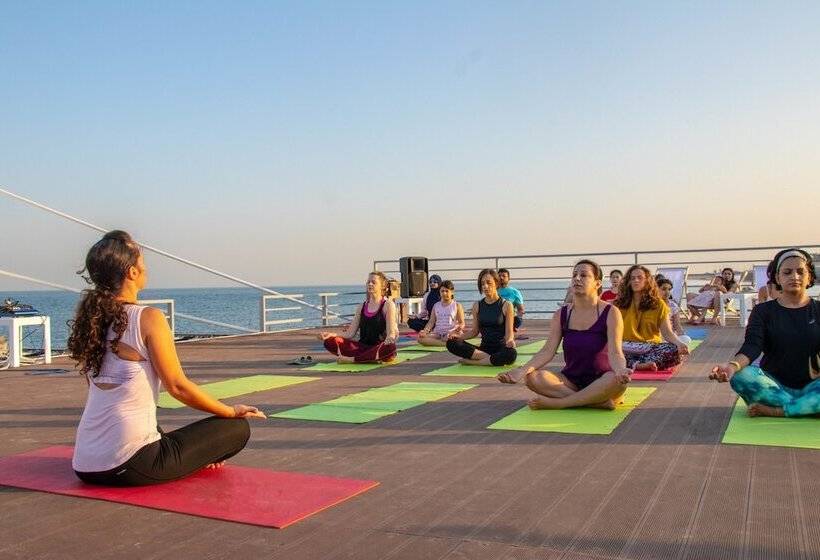 هتل Longbeach Campground