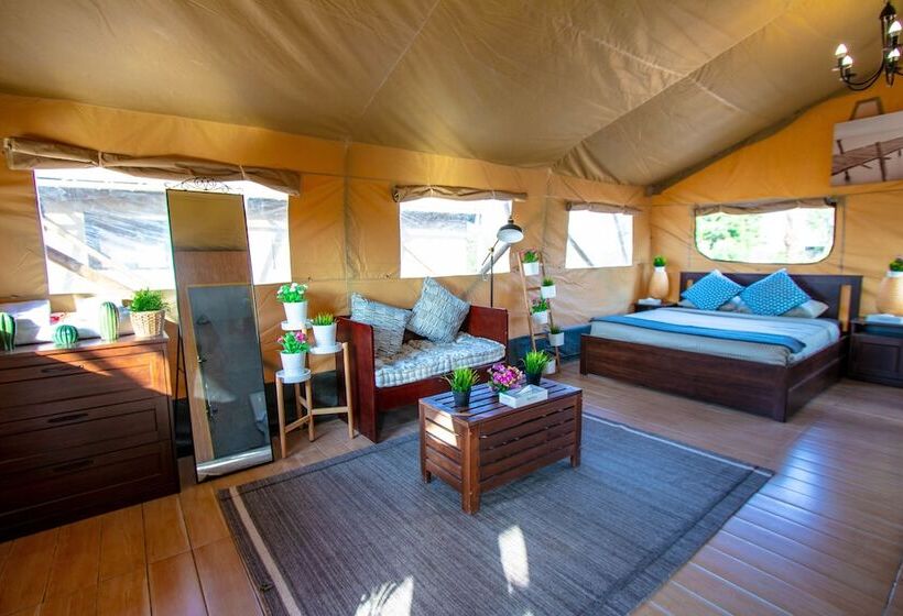 هتل Longbeach Campground