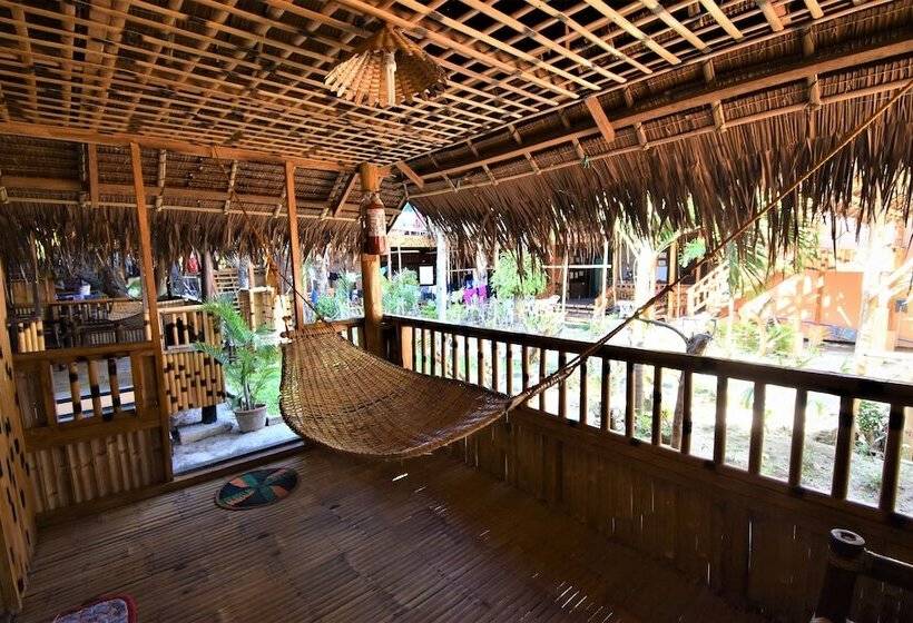 בית מלון כפרי The Orchids Resort Boracay