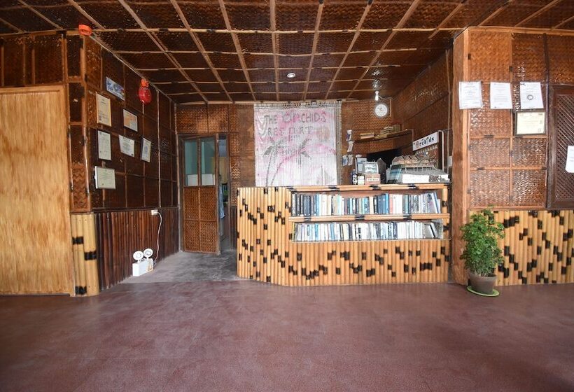 בית מלון כפרי The Orchids Resort Boracay