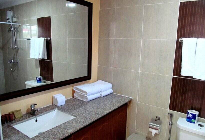 هتل Venezia Suites Resort