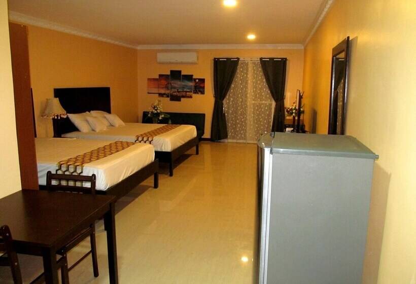 هتل Venezia Suites Resort