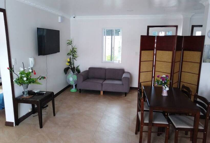 هتل Venezia Suites Resort