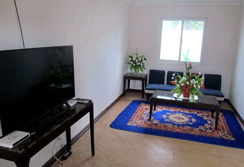 هتل Venezia Suites Resort