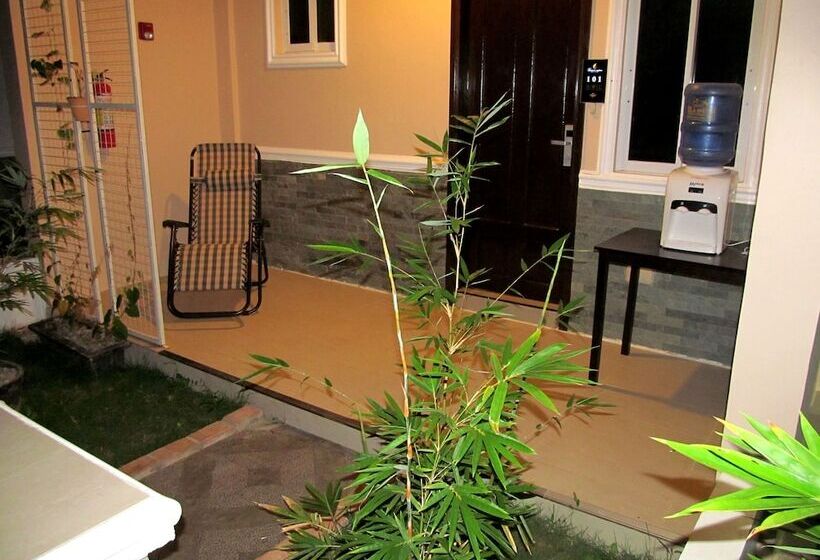 هتل Venezia Suites Resort