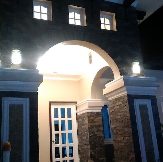 هتل Venezia Suites Resort