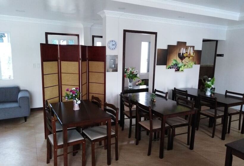 هتل Venezia Suites Resort