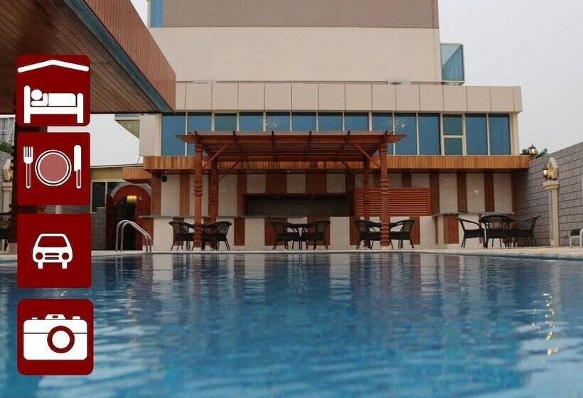 هتل Yas Express