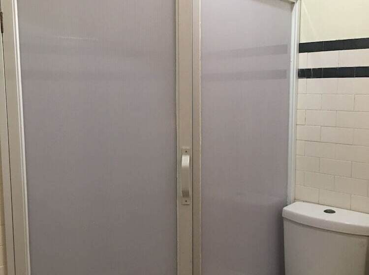 Joyful Island Hostel   Cebu City