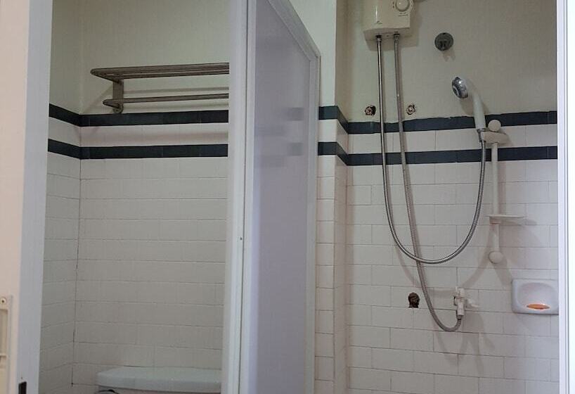 Joyful Island Hostel   Cebu City