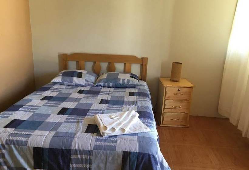 La Casa De Bamboo Hostel