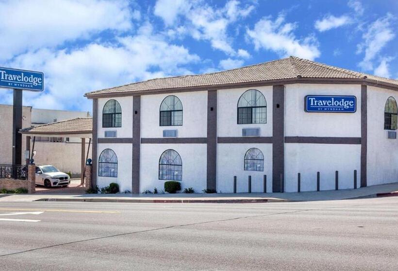 فندق على الطريق Travelodge By Wyndham Harbor City