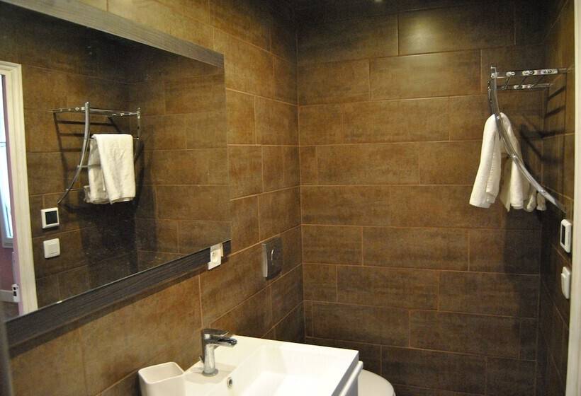 膳宿费 Au Richebourg Nogent