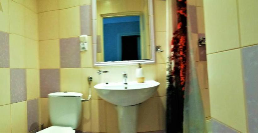 膳宿费 Dom Goscinny Ela