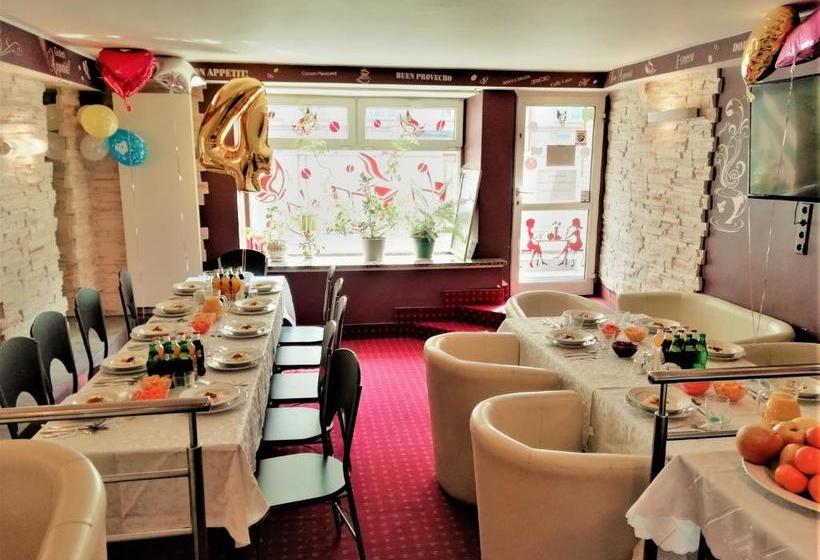 膳宿费 Dom Goscinny Ela