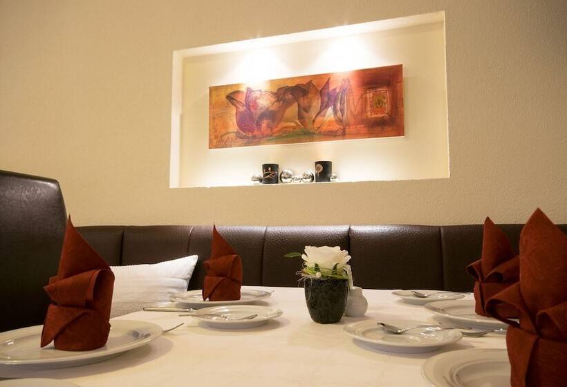 پانسیون Garni Bellaria