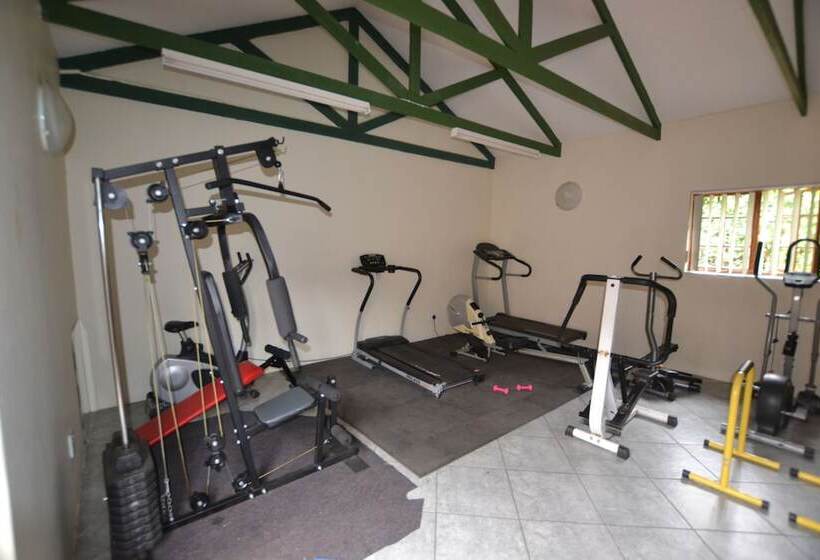 Пансион Guesthouse 4u