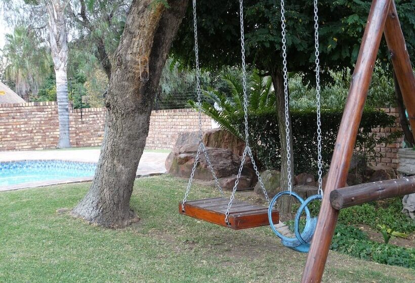 Пансион Klein Bosveld Guest House