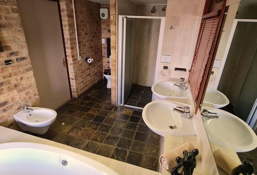 Пансион Klein Bosveld Guest House