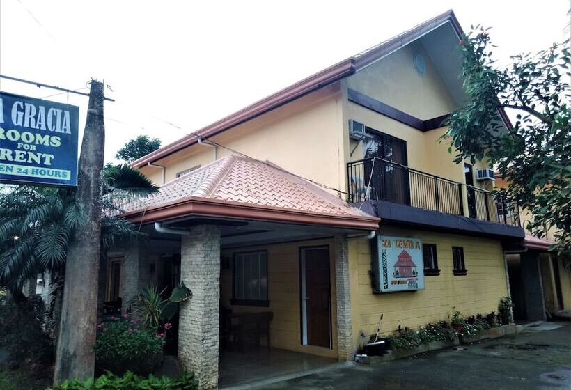 پانسیون La Gracia Apartelle