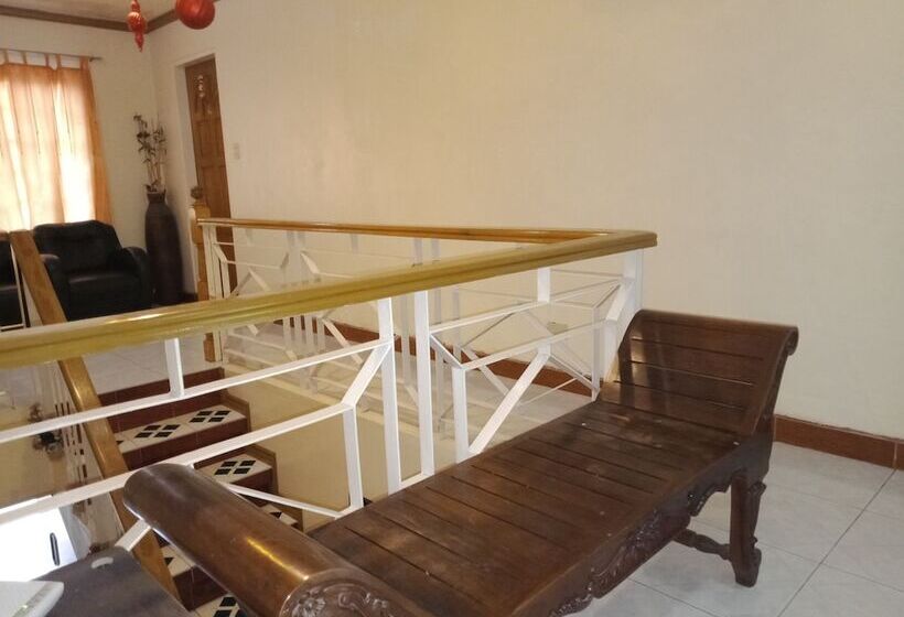 پانسیون La Gracia Apartelle