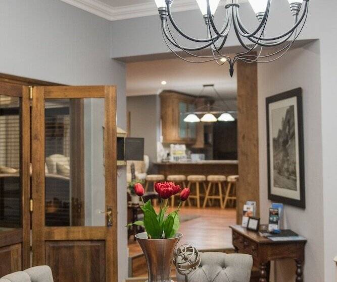 פנסיון Le Port Guesthouse