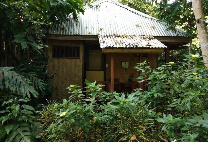 پانسیون Nelly's Nipa Hut