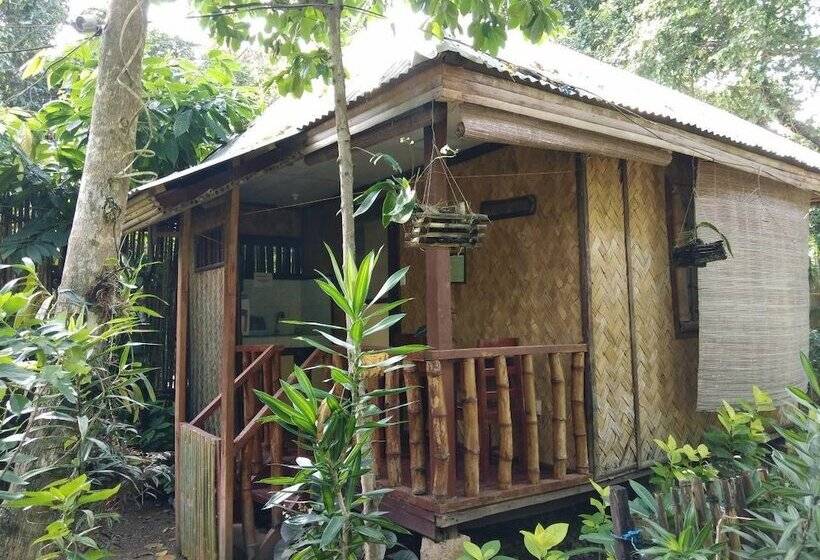 پانسیون Nelly's Nipa Hut