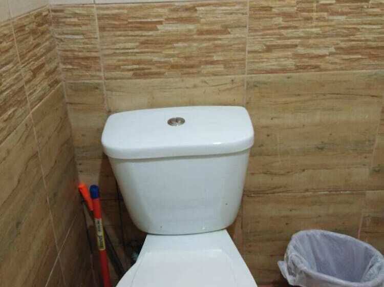 پانسیون Nelly's Nipa Hut