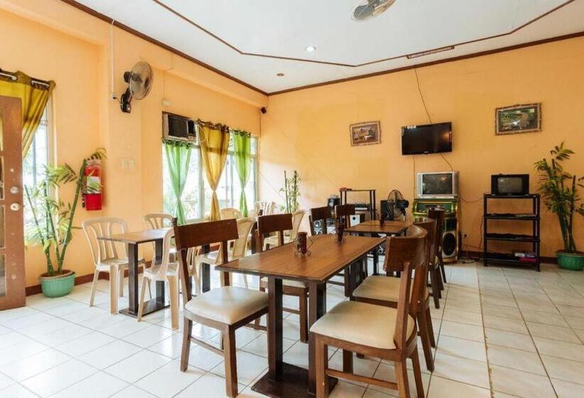 פנסיון Reddoorz @ Bm Road