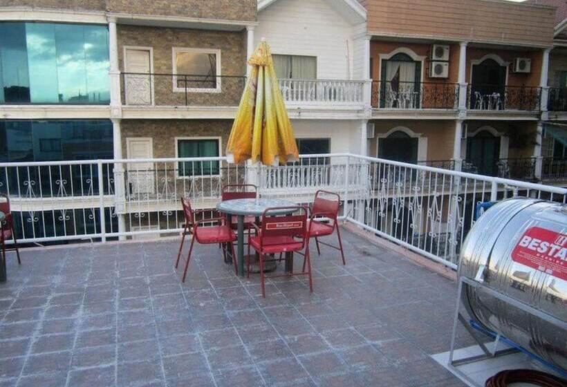 پانسیون The Orange Inn