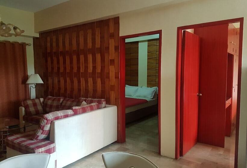 펜션 Tsc Suites By Eastland Residences