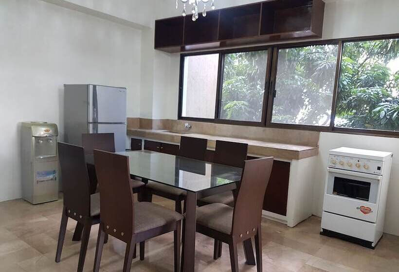 펜션 Tsc Suites By Eastland Residences