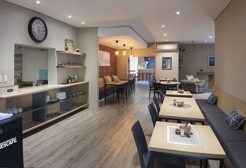 The Hill Boutique Bed & Breakfast