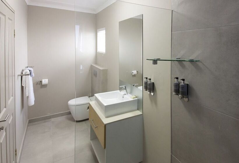 The Hill Boutique Bed & Breakfast