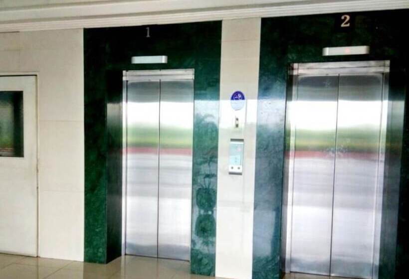 Touristation Crowne Bay Tower