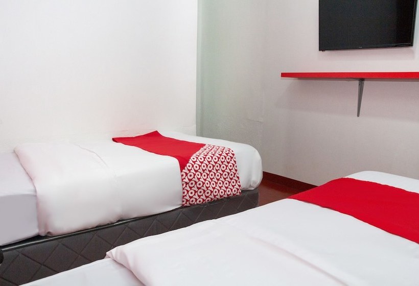 Villas Resort And Hotel By Oyo Rooms