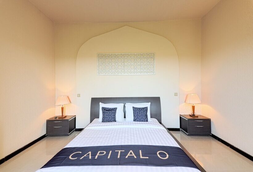 Capital O133 Al Sawadi Beach Resort & Spa