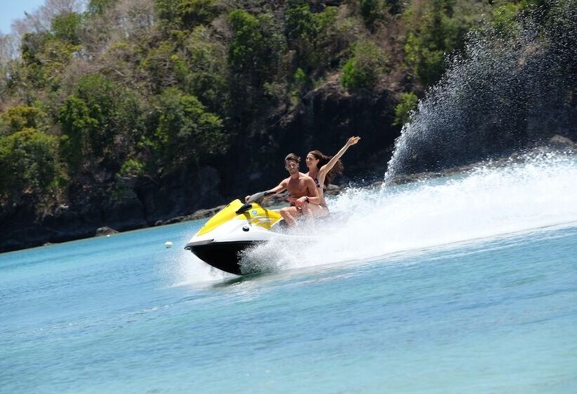 Dakak Park & Beach Resort