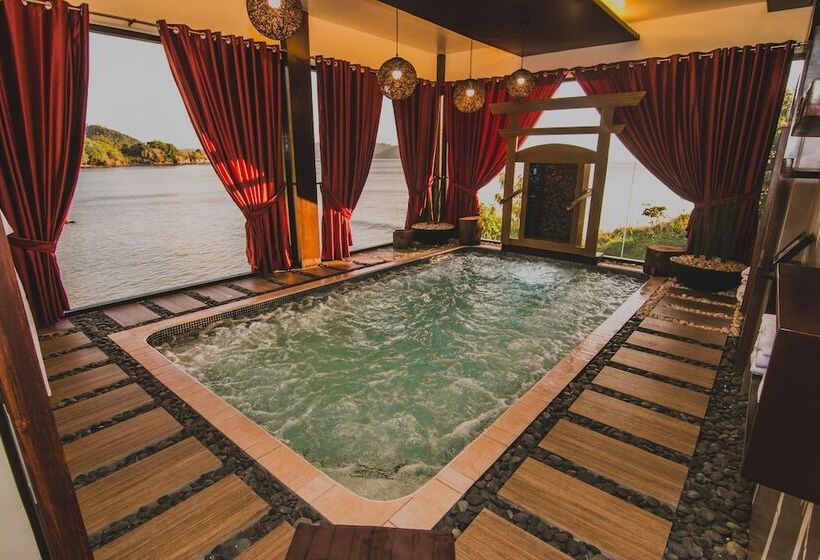 Dakak Park & Beach Resort