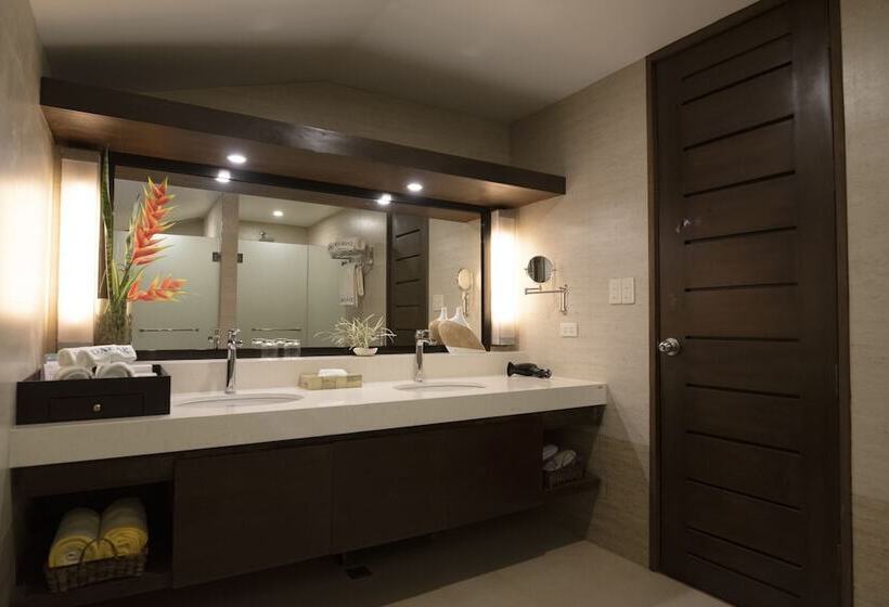 Dakak Park & Beach Resort