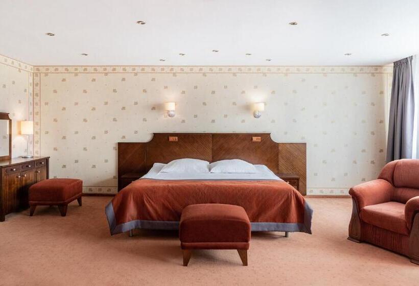 בית מלון כפרי Alf