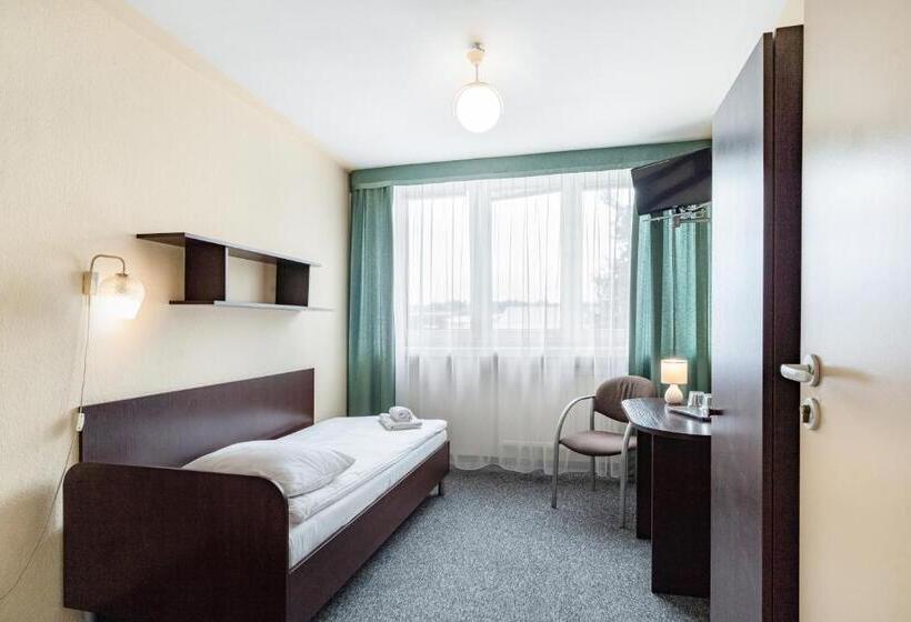 בית מלון כפרי Alf