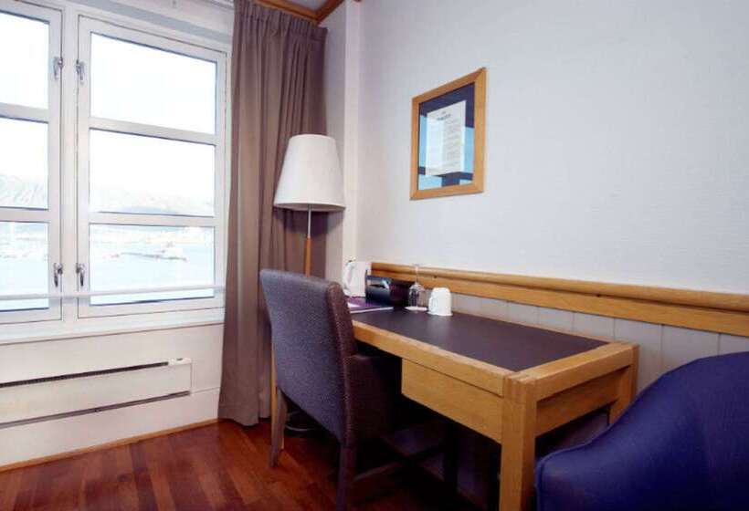 Clarion Collection Hotel With