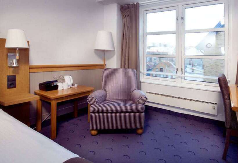 Clarion Collection Hotel With