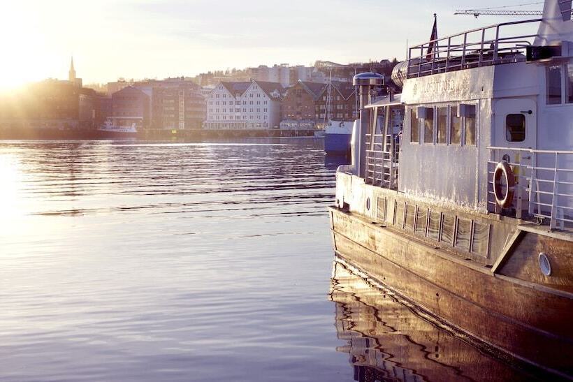 Clarion Collection Hotel With