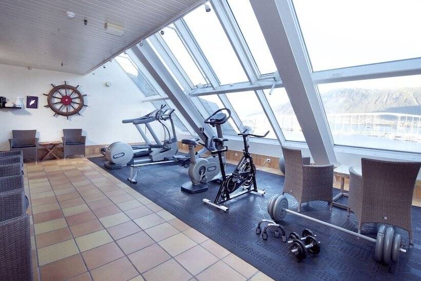 Clarion Collection Hotel With