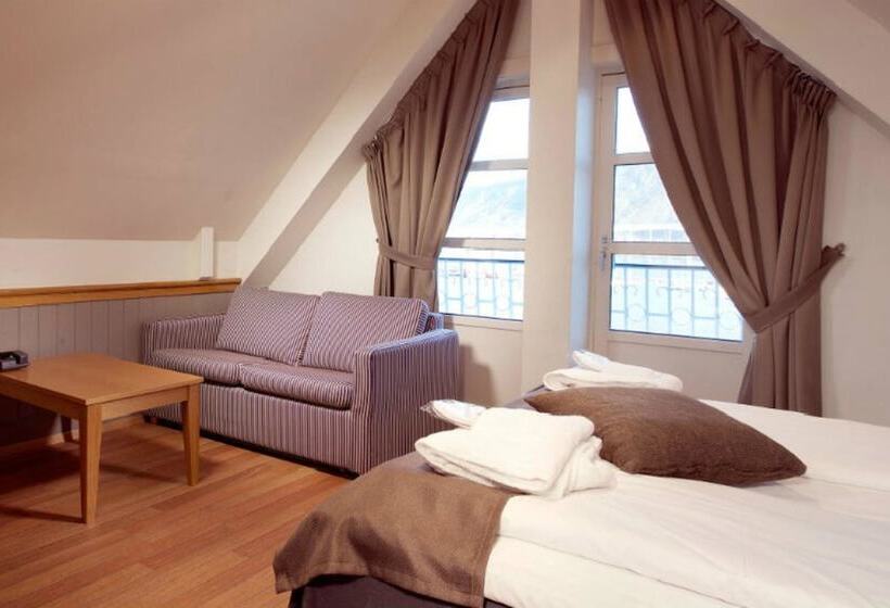 Clarion Collection Hotel With