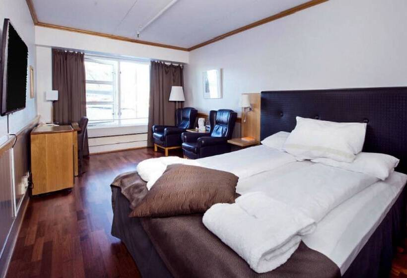 Clarion Collection Hotel With