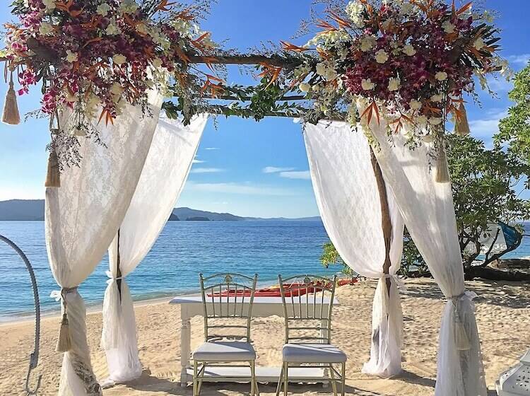 هتل Discovery Coron Formerly Club Paradise Palawan